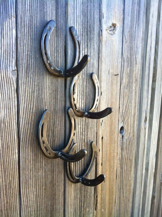 Horseshoe Mug Holder